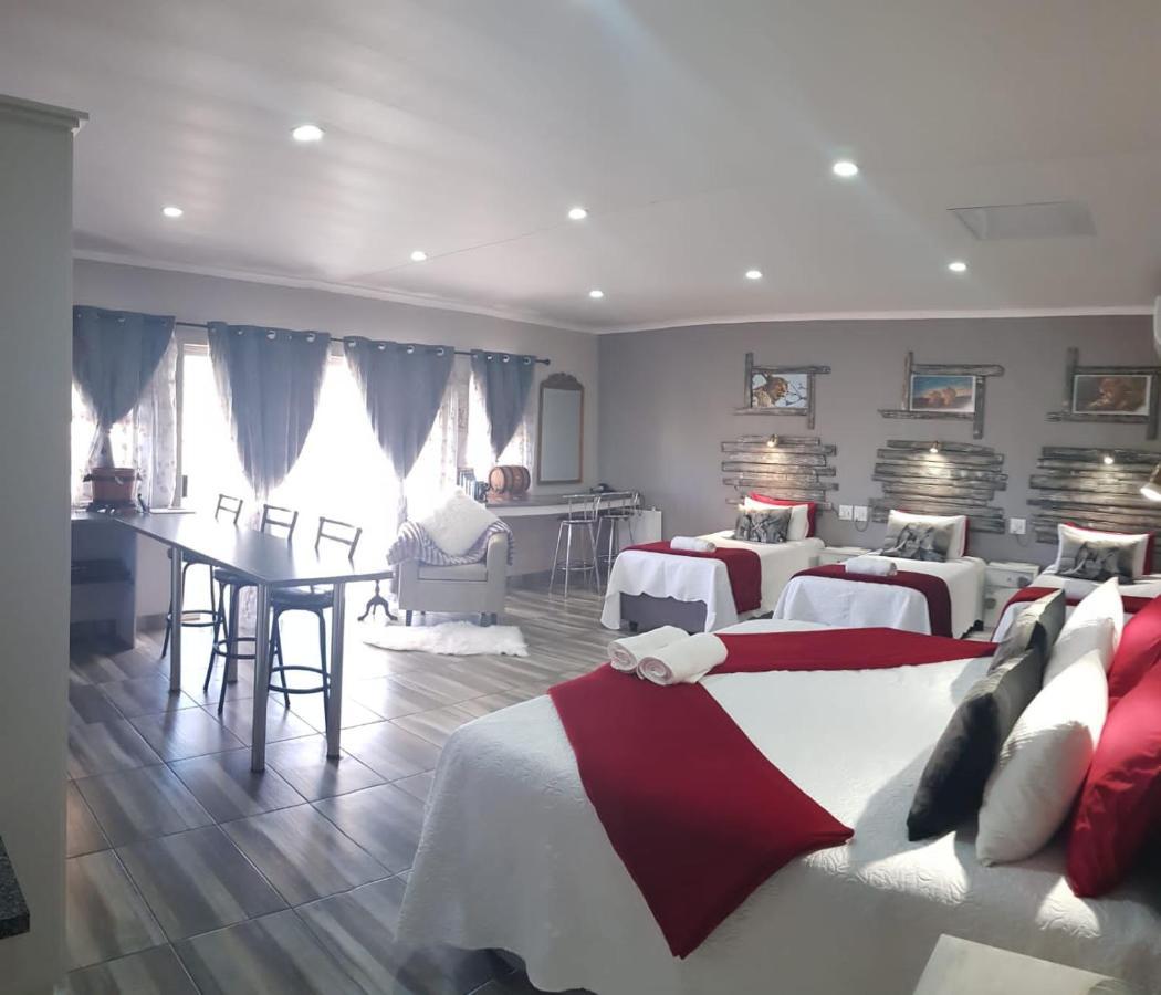 Tehillah Guesthouse Upington Eksteriør bilde